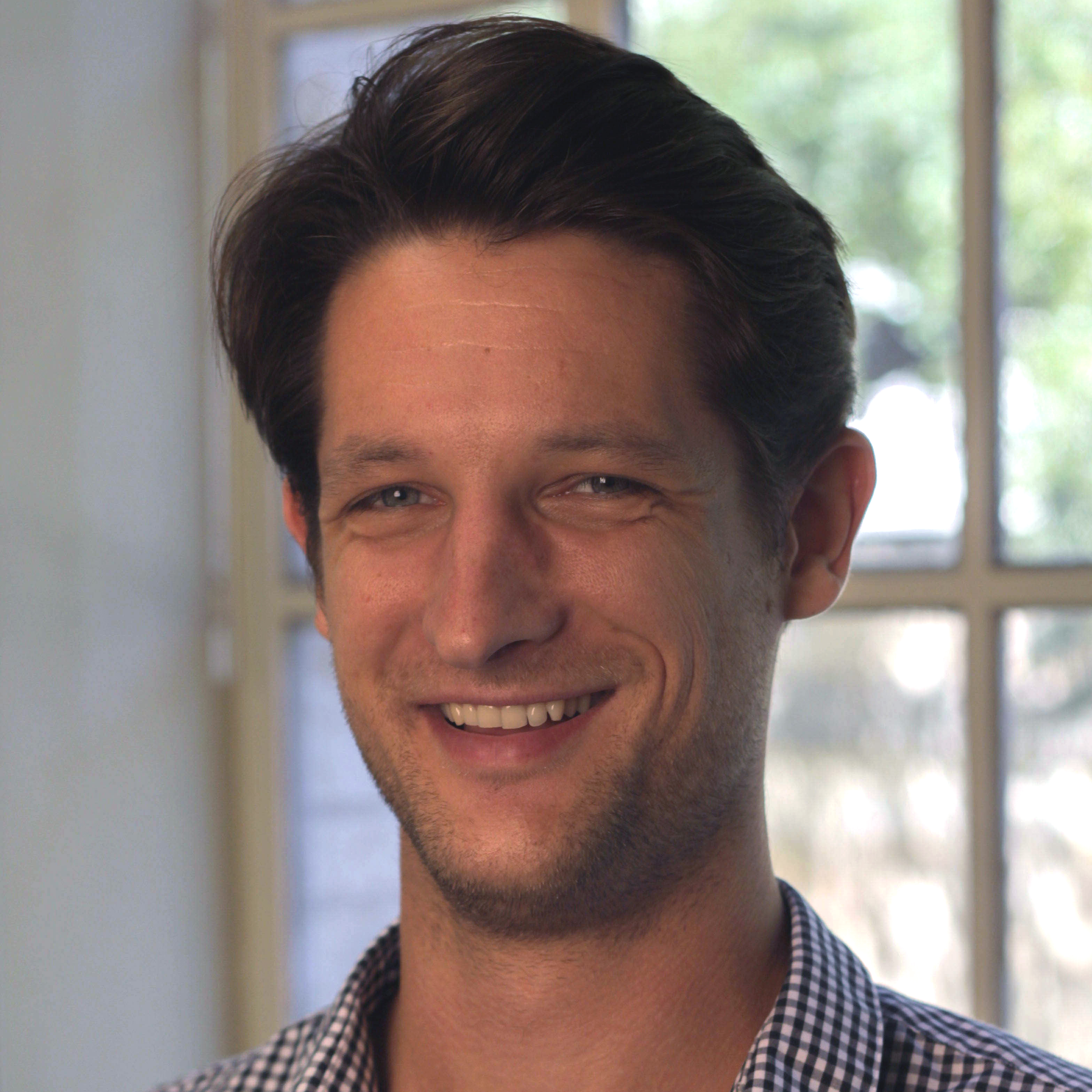 Headshot of DWRL staff member Reinhard Mueller