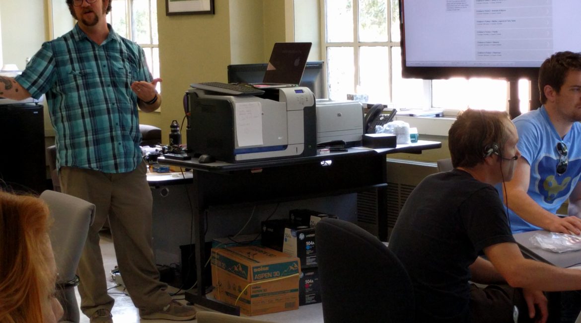 Will Burdette, Lab Coordinator, leads the workshop on audio recording, in Parlin Hall 102.